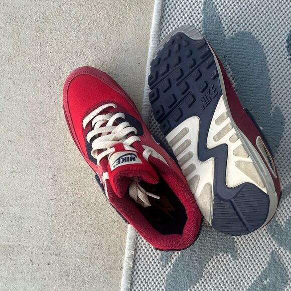 Nike rare Air max red, white and blue sneakers. - Picture 7 of 7